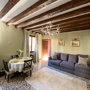 Apartment Wow 5 Min From San Marco, Venedig