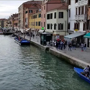 Apartment Luxury Palazzo Nani, Venedig