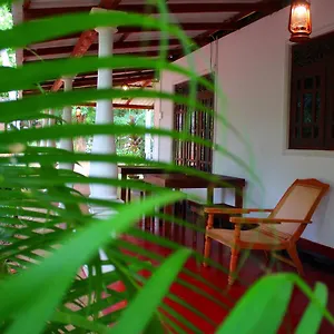 Lahiru Privatunterkunft Sigiriya